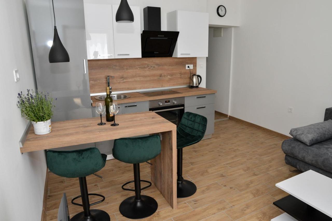 Apartman Nina 3 Zadar Bagian luar foto