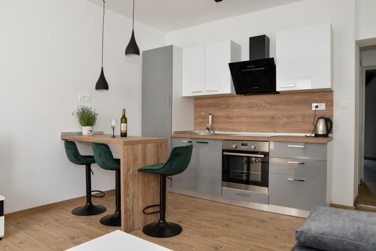 Apartman Nina 3 Zadar Bagian luar foto